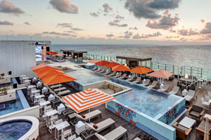 Royalton CHIC Cancun Resort & Spa