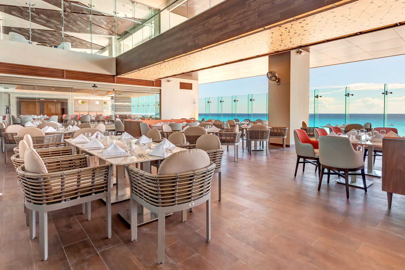 Royalton CHIC Suites Cancun Resort & Spa - All Inclusive ... Royalton CHIC Suites Cancun Resort & Spa - All Inclusive ... on Chic By Royalton All Exclusive Resort - All Inclusive
id=82625